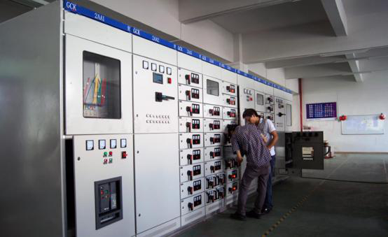 1525393357486117.png 石家莊配電柜,河北配電柜,石家莊變頻柜,石家莊PLC控制柜