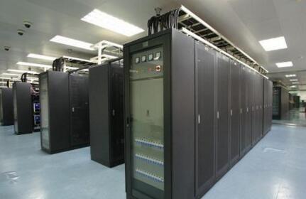 石家莊配電柜,河北配電柜,石家莊變頻柜,石家莊PLC控制柜 石家莊配電柜,河北配電柜,石家莊變頻柜,石家莊PLC控制柜