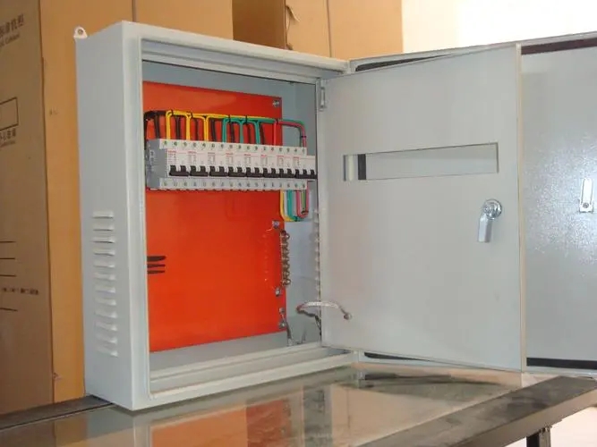石家莊配電柜,河北配電柜,石家莊變頻柜,石家莊PLC控制柜