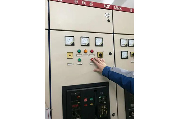 低壓配電柜示意圖 低壓配電柜示意圖