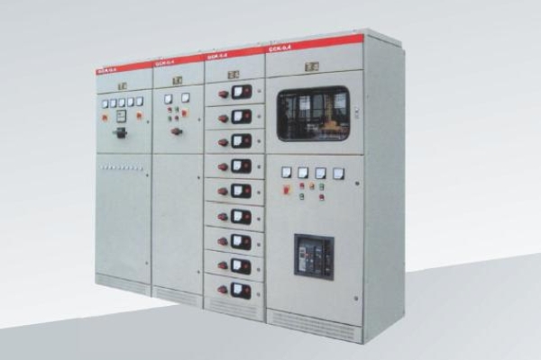 GCK低壓抽出式開(kāi)關(guān)柜